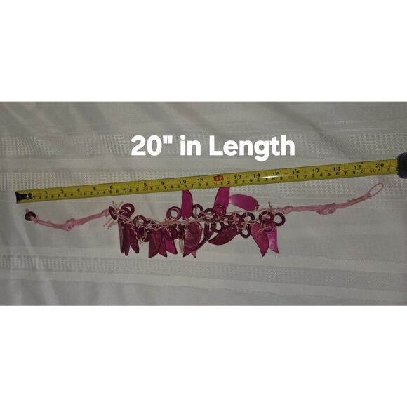 Fuchsia Pink Leaves Statement Necklace Carved Wood Or Plastic Hawaiian 20" BOHO - Picture 8 of 9